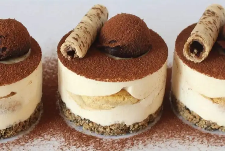 Mini-Tiramisu im Dessertring