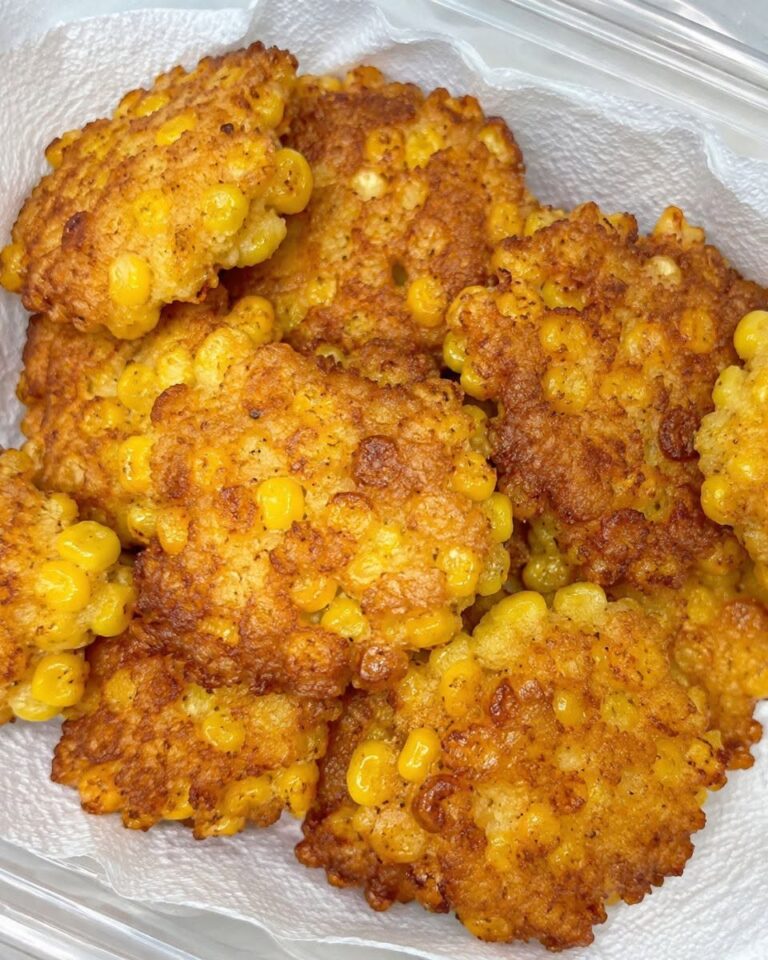 Knusprige Maispuffer Rezept 3 Zutaten frisch aus der Pfanne